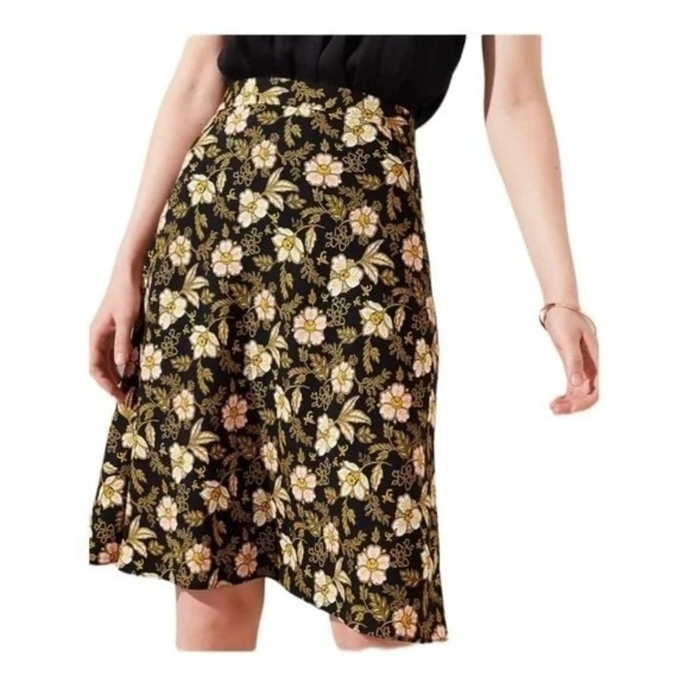 LOFT Daisy Fluid‎ A-Line Skirt Womens Size 4 Skirt Black White Knee Length